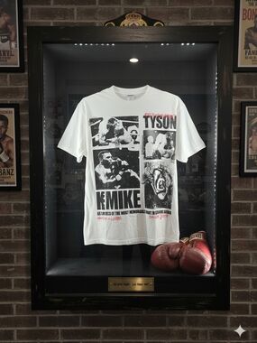 💥NWOT Mike Tyson Graphic Tee - White Boxing Collage